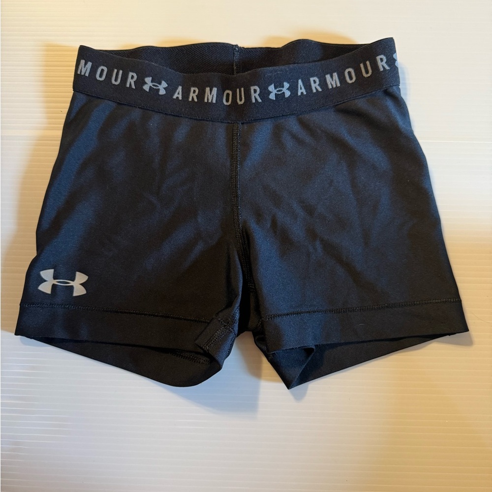 Under Armour Black Athletic Compression Shorts